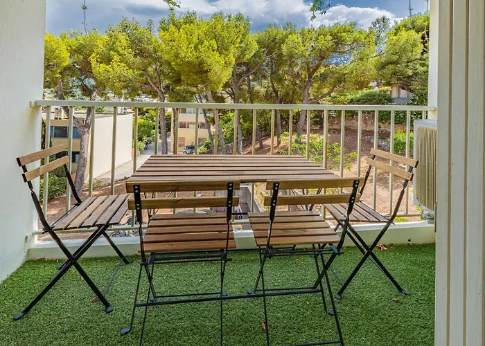 Le Pop Flat By Winkyhouse Cassis