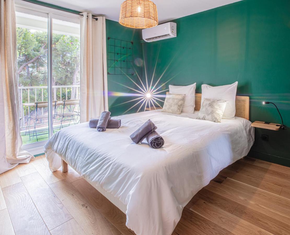 Le Pop Flat By Winkyhouse Cassis